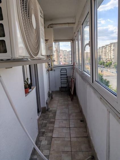 Apartament cu 2 camere decomandat în Exterior Vest
