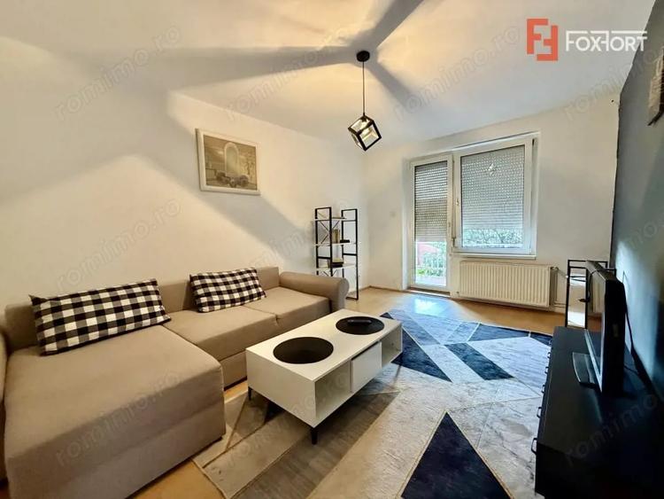 Apartament cu 2 camere decomandat în Dumbrăvița