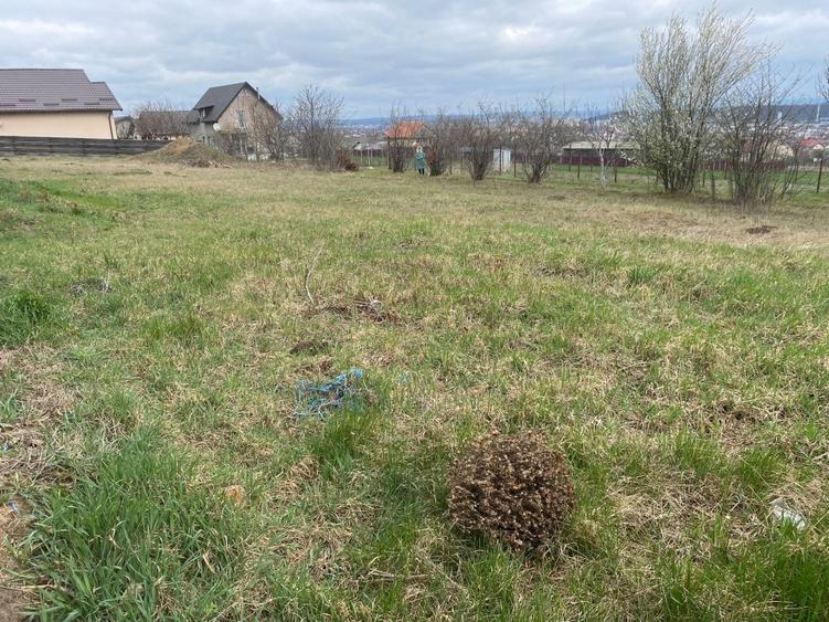 Teren Construcții intravilan de 450 mp, în Miroslava