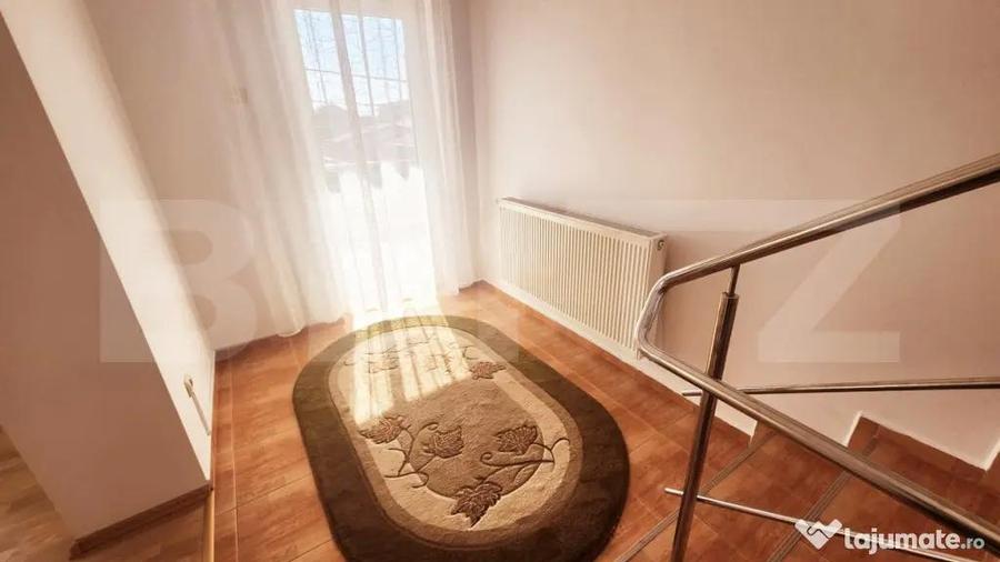 Apartament cu 3 camere decomandat în Micești