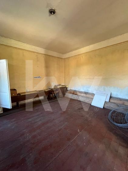Casă individuală cu 4 camere cu Teren 1413 Mp în Poiana Sibiului