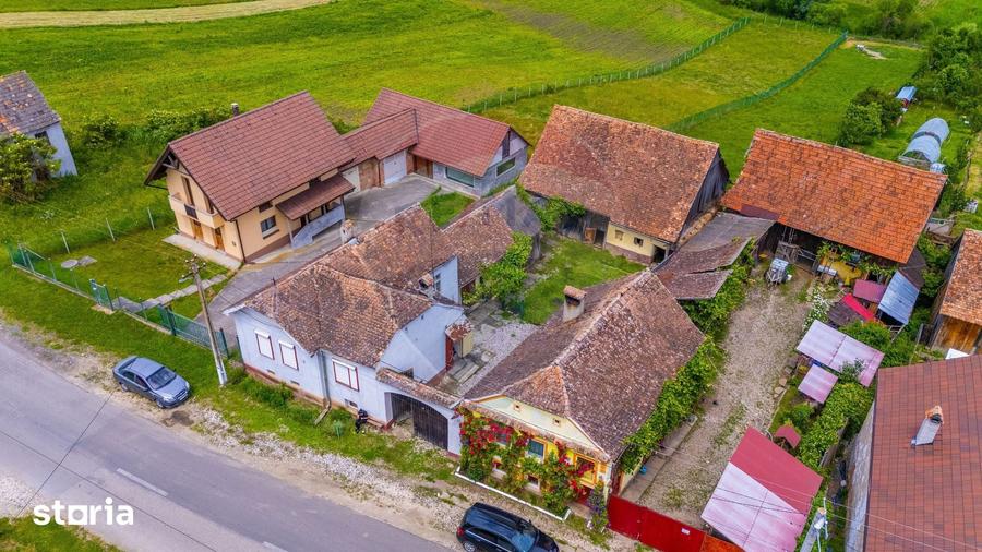 Casă cu 5 camere cu Teren 1995 Mp în Jibert