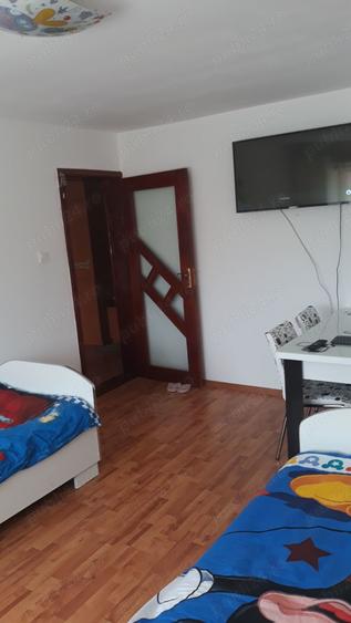 Apartament cu 2 camere decomandat în Calafat