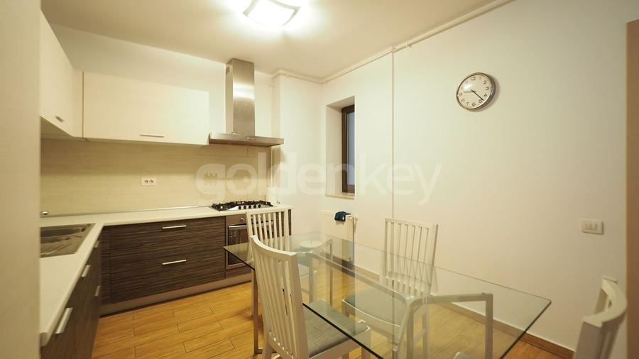 Apartament cu 3 camere semidecomandat, mobilat în Herăstrău