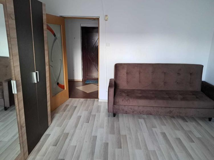 Garsonieră semidecomandată în Astra