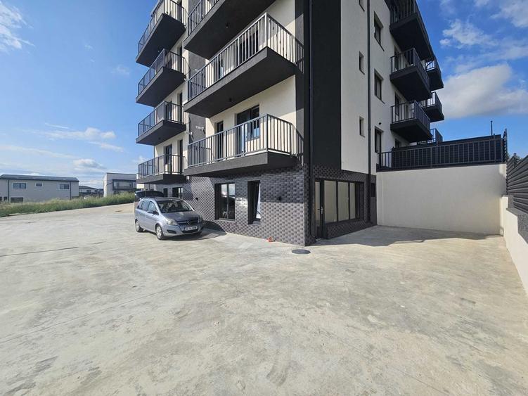 Spațiu comercial, de 250 mp, în Central