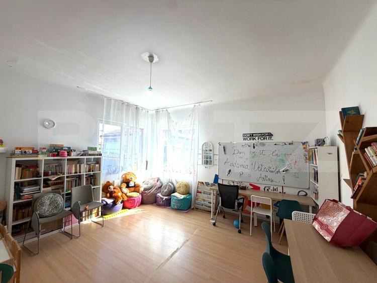 Casă individuală cu 2 camere cu Teren 450 Mp în Mărăști