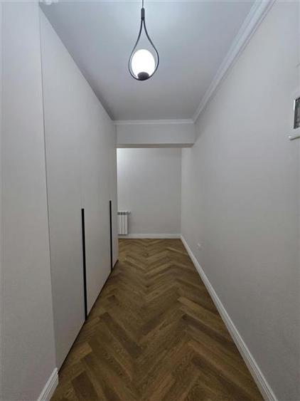 Apartament cu 3 camere decomandat în Bucureștii Noi
