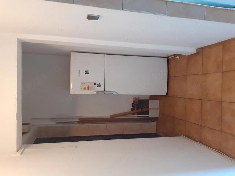 Apartament cu 2 camere semidecomandat în Rahova
