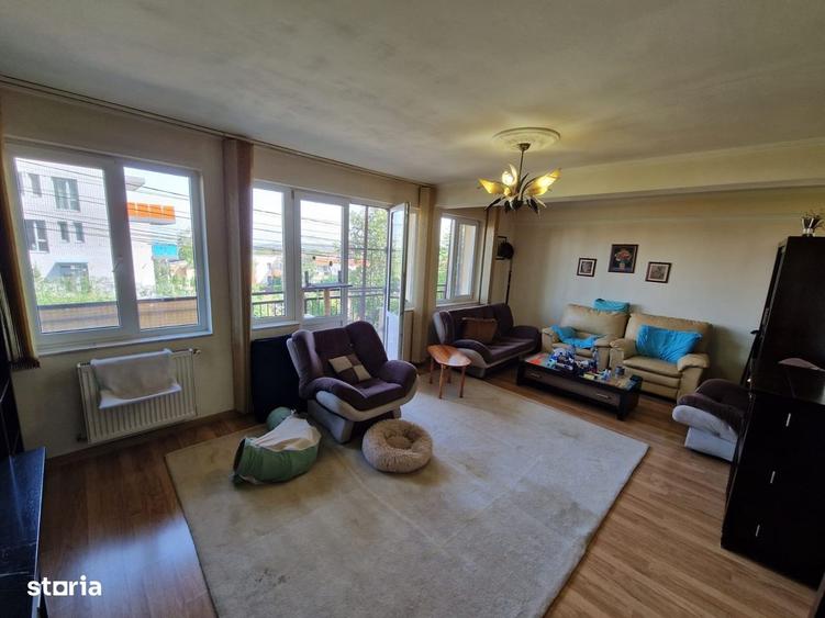 Apartament cu 4 camere în Bună Ziua