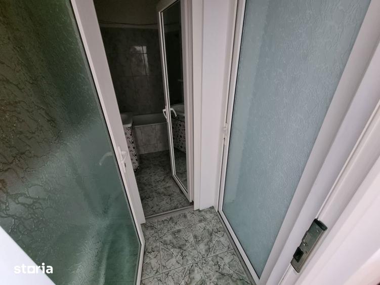 Apartament cu 2 camere, mobilat în Tomis Nord