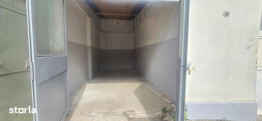 Spațiu comercial, de 1,040 mp, în Titulescu