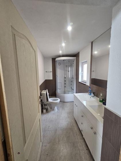 Casă cu 2 camere cu Teren 2300 Mp în Cioroiașu