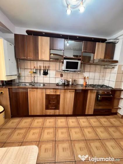 Apartament cu 2 camere decomandat în Ultracentral