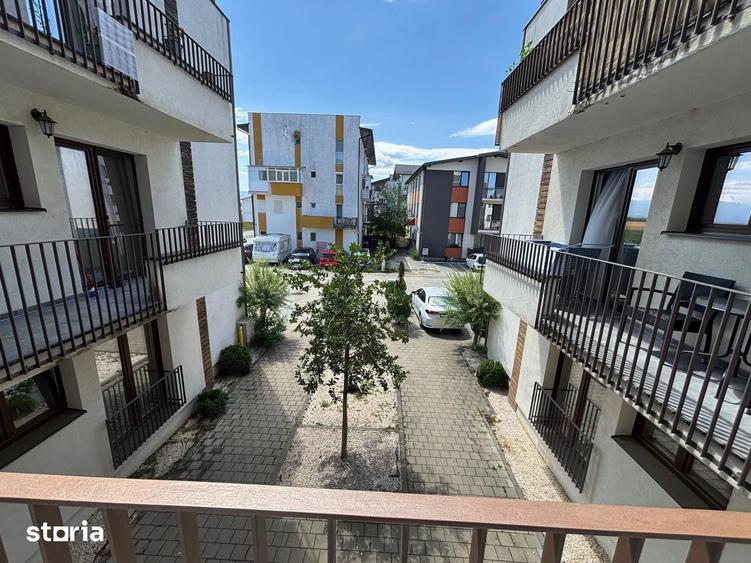 Apartament cu 3 camere decomandat, mobilat în Central