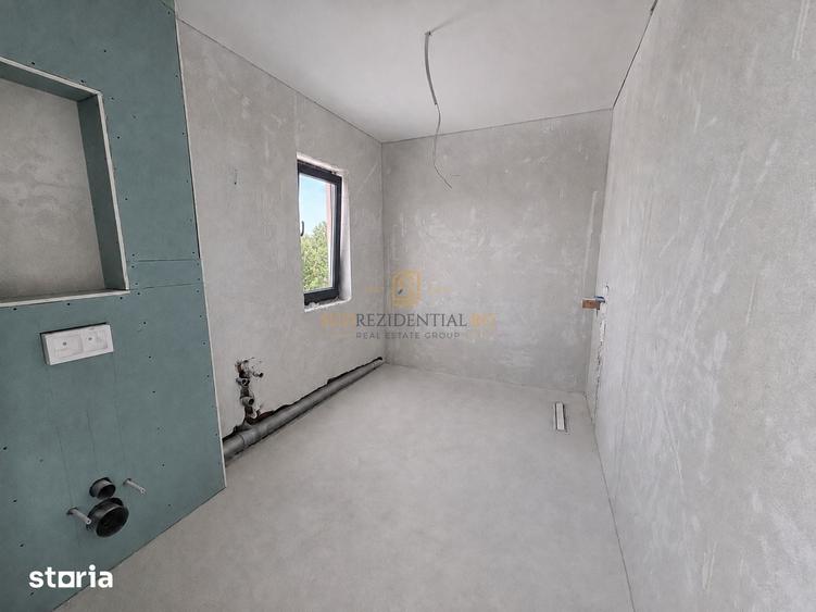 Casă cu 5 camere cu Teren 420 Mp în Vidra