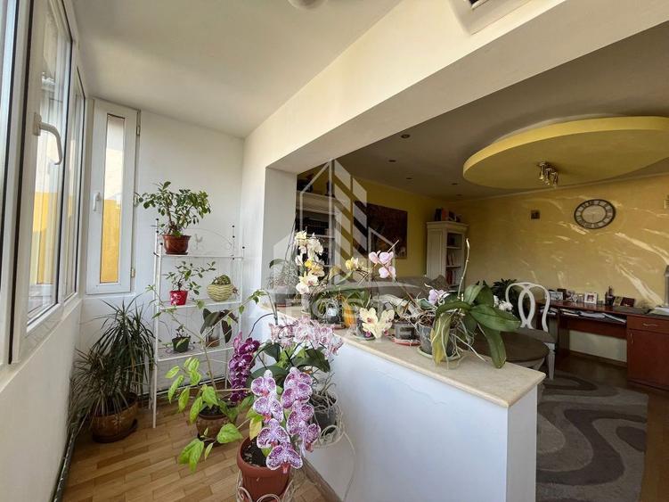 Apartament cu 3 camere decomandat, mobilat în Dâmbovița