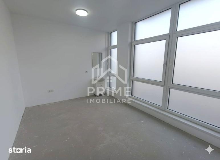 Spațiu comercial, de 100 mp, în Central