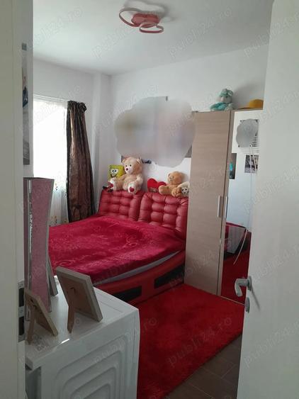 Proprietar - apartament cu 3 camere in Tomesti, bloc construit recent langa Penny si Family Market - 2