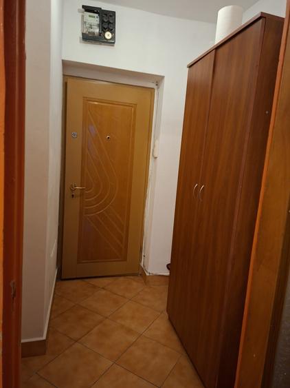 Garsonieră semidecomandată în Vitan