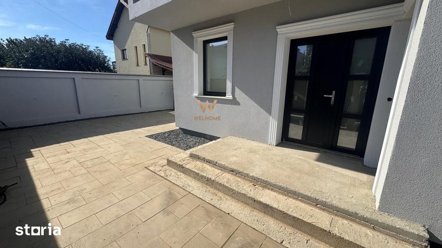 Casă cu 5 camere cu Teren 530 Mp în Cristian