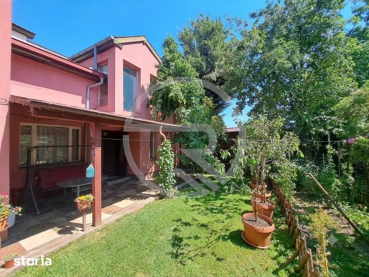 Casă cu 5 camere cu Teren 250 Mp în Central