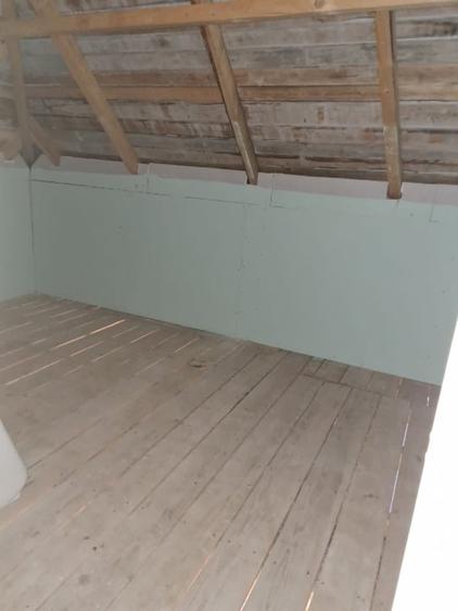 Casă individuală cu 5 camere cu Canalizare în Crăcăoani