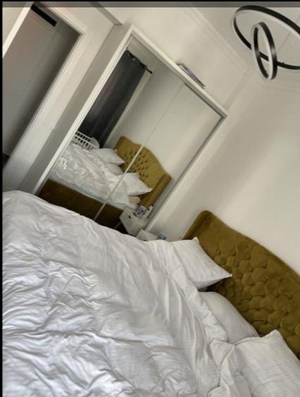 Apartament cu 3 camere decomandat în Energia