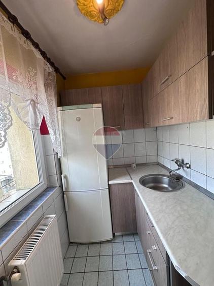 DE VANZARE-apartament 1 camera cu balcon - 5