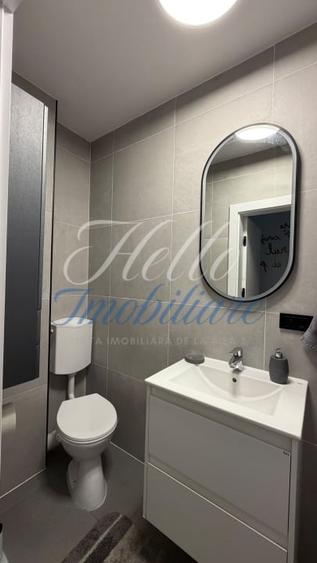 Apartament cu 3 camere decomandat, mobilat în Florești