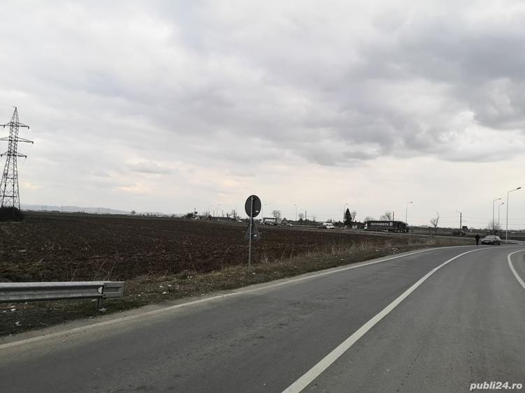 Teren de 2235 mp, în Central