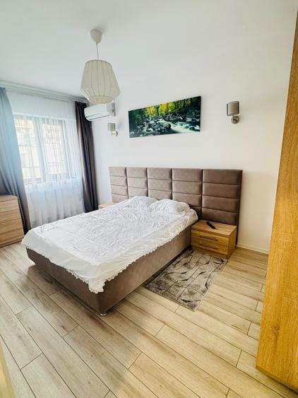 Apartament cu 2 camere decomandat în Politehnica