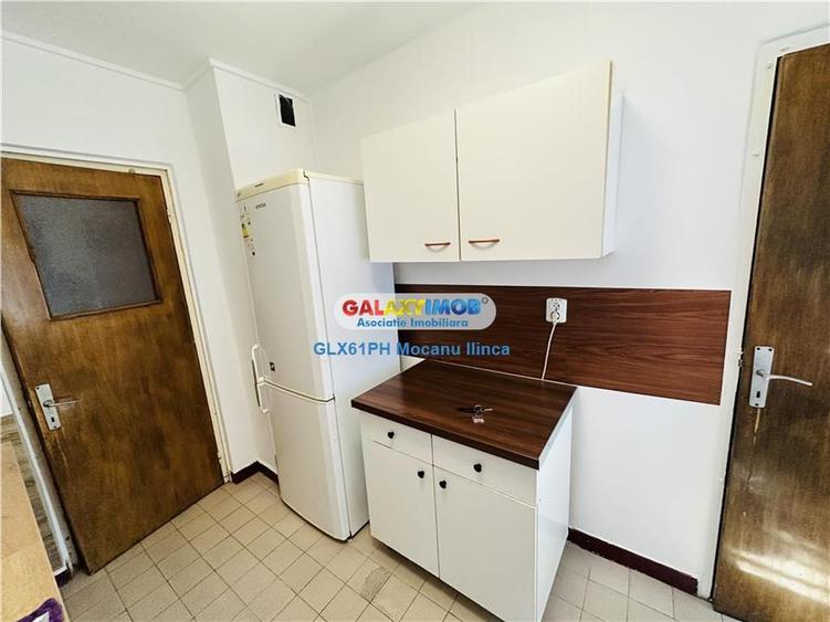 Apartament cu 3 camere decomandat, mobilat în Cantacuzino