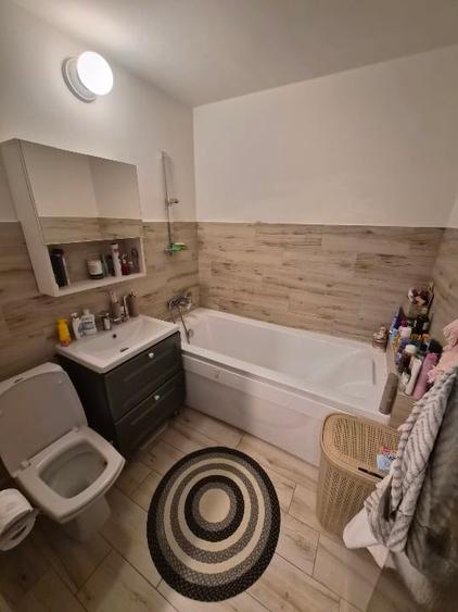 Apartament cu 2 camere decomandat, mobilat în Dorobanți