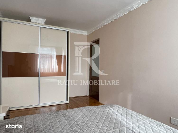 Apartament cu 3 camere decomandat în Nufărul