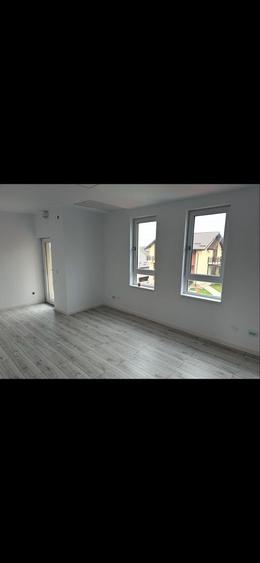 Casă cu 4 camere în Valea Lupului