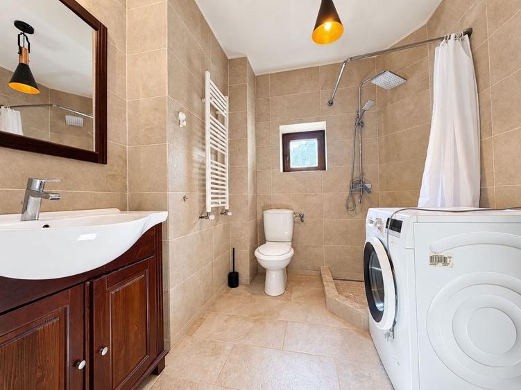 Apartament cu 2 camere semidecomandat în Sinaia