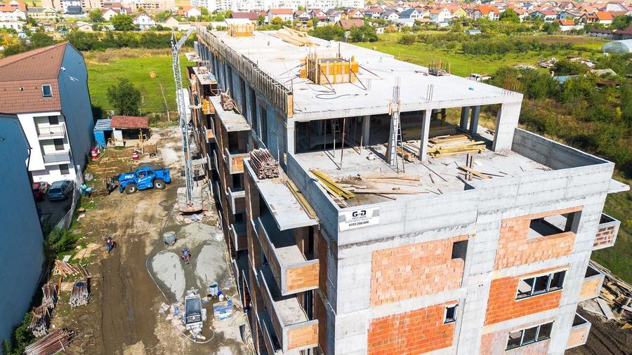 Apartament cu 2 camere semidecomandat în Țiglari