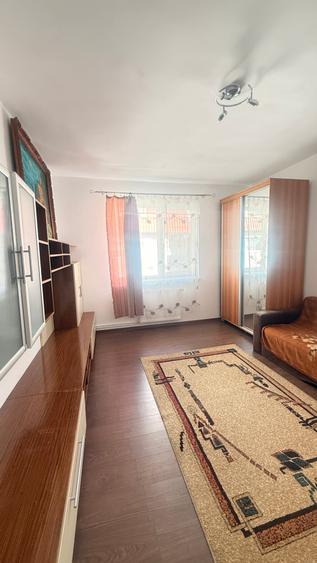 Garsonieră decomandată în Săsar