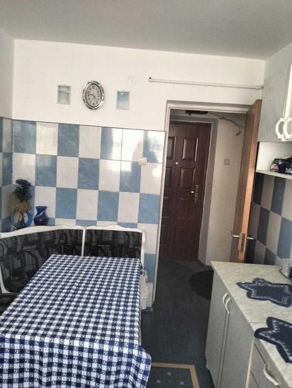 Apartament 3 camere de vanzare Fagaras, Str. 13 Decembrie mobilat si utilat - 3
