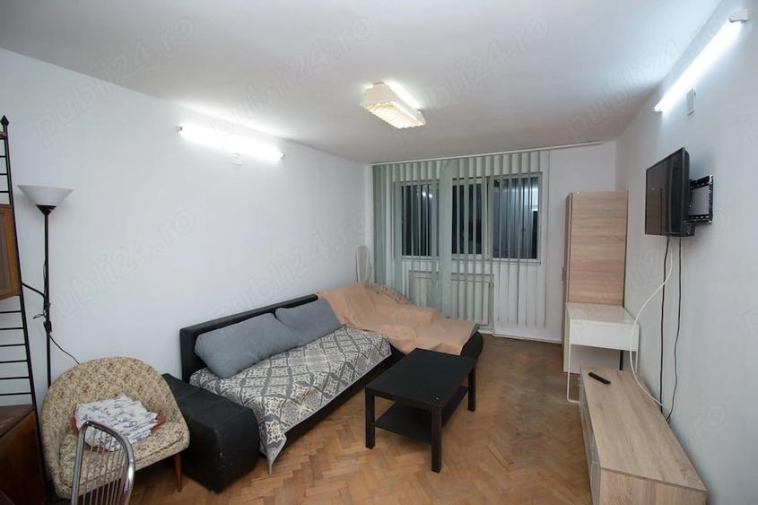 Apartament cu 2 camere decomandat în Cezar Petrescu