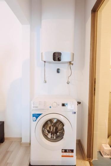 Apartament cu 2 camere semidecomandat, mobilat în Sud-Vest