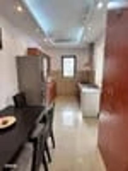 Apartament cu 3 camere semidecomandat, mobilat în Herăstrău