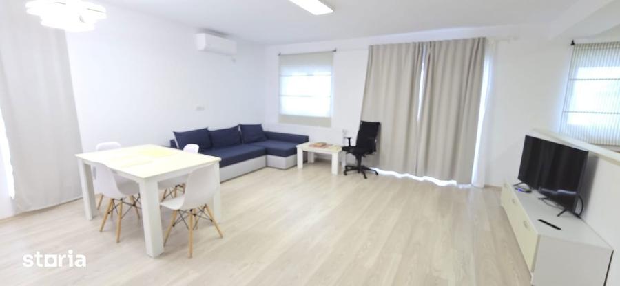 Casă cu 5 camere cu Teren 330 Mp în Ferme