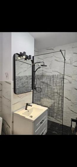 Apartament cu 3 camere decomandat în Titulescu