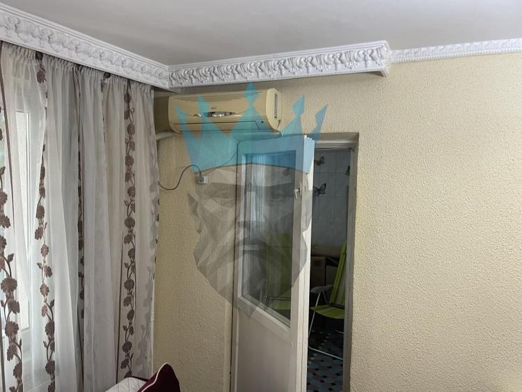 Apartament cu 4 camere decomandat, mobilat în Rahova