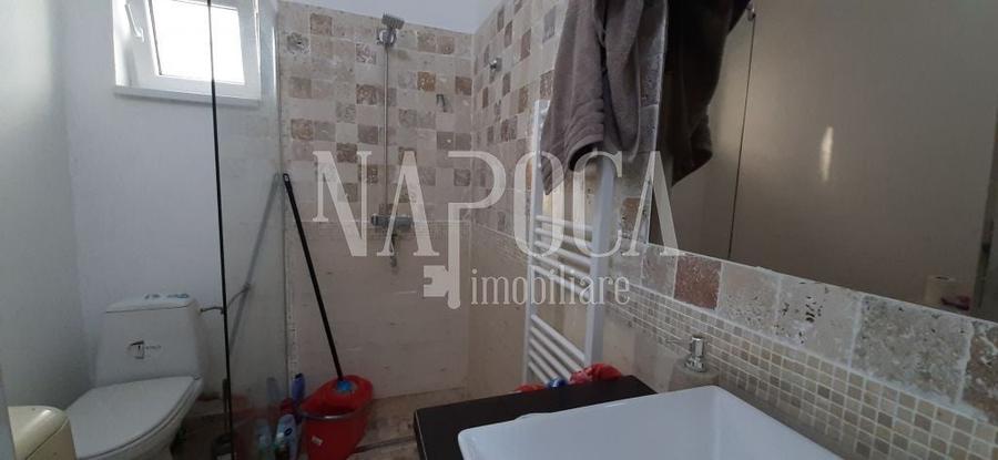 Casă individuală cu 3 camere cu Canalizare în Dâmbul Rotund
