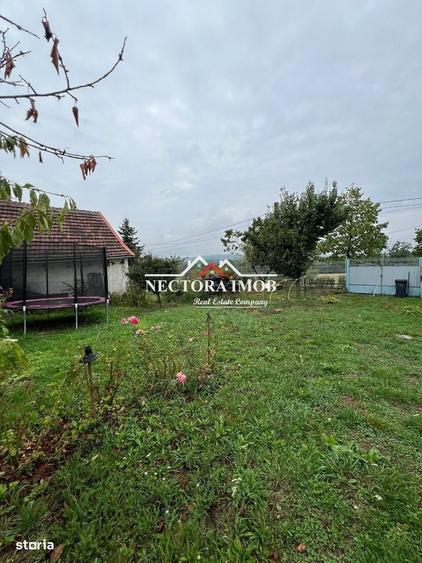 Casă cu 2 camere decomandat în Săldăbagiu de Munte
