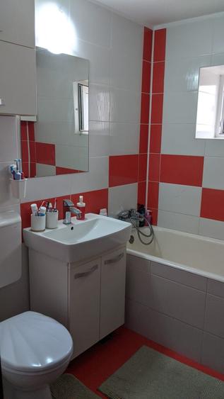 Apartament cu 2 camere decomandat în Ultracentral