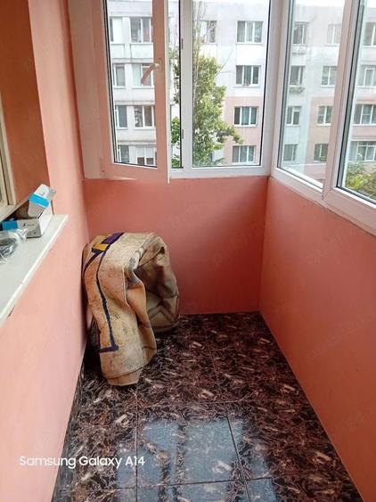 Direct Proprietar Apartament 2 Camere Decomandat, Titan (Circa 13 Poli?ie) sector 3 - 5
